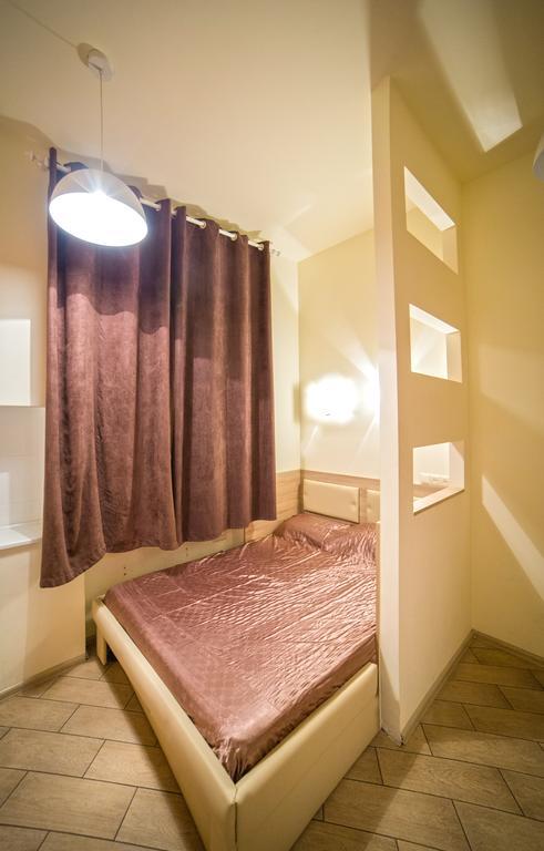 Mini Apartment On Rappoporta 7A-3 Lviv Exterior photo